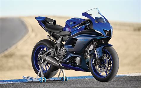 2021 Yamaha R7 | Complete Specs and Images - MotoNews World