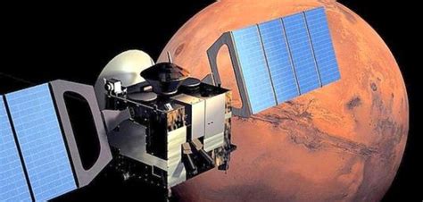 历史上的今天6月2日_2003年欧洲空间局首个火星探测器火星快车号搭乘俄罗斯联盟号运载火箭发射升空。