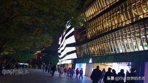 夜太美-三里屯太古里06 - 色彩, 风光, 北京, 夜景, 三里屯 - 片刻温暖 - 图虫摄影网