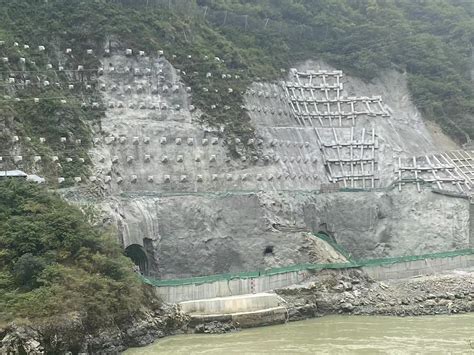 中国水利水电第五工程局有限公司 基层动态 硬梁包项目尾水出口边坡开挖及支护全部完成
