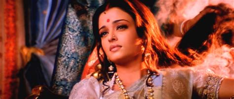 2002年最贵的宝莱坞电影 印度经典爱情片 美轮美奂令人迷醉|宝莱坞生死恋|宝莱坞|印度_新浪新闻