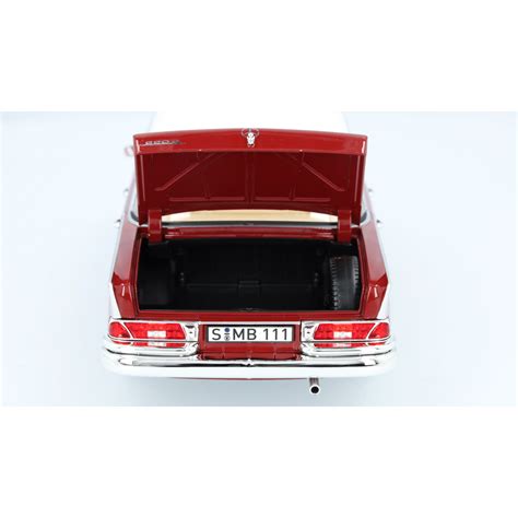 ZIL 111 (1959-1967) | Eshop | Carmodels SK