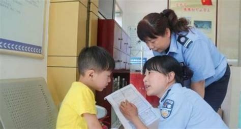 泰州女子带孩子去幼儿园报名 五岁宝宝却失踪