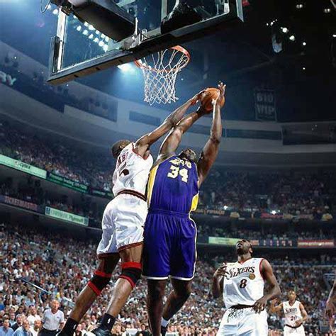 回顾经典：2001年，NBA，76人VS湖人艾弗森巅峰之战（含录像）