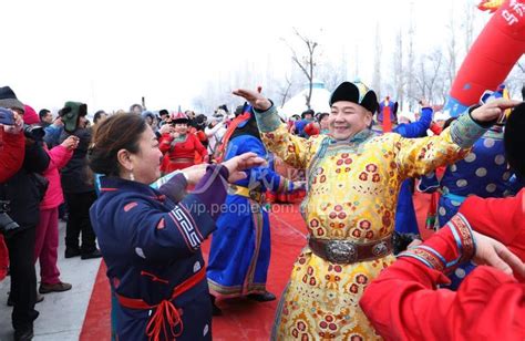 新疆乌苏：民俗文化让冬日游升温-人民图片网
