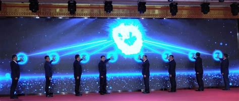 “突破性创新”的多重检阅 —— 评2022内蒙古广播电视台主持人大赛《你好，主持人》_澎湃号·媒体_澎湃新闻-The Paper
