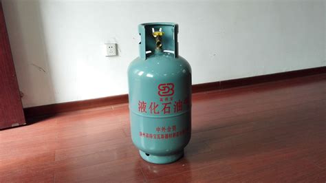 两种型号12.5公斤规格液化气钢瓶,液化气罐