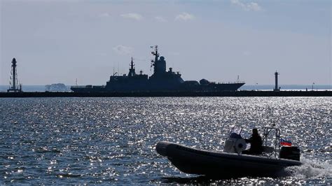 北约波罗的海大演习 针对俄罗斯的第二舰队重组后首次亮相_凤凰网视频_凤凰网