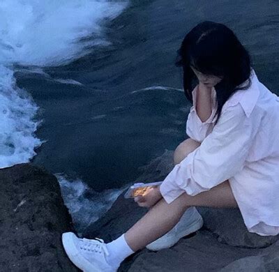 甜美女生头像氛围感影子