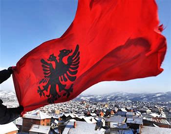 2008年2月17日科索沃正式宣布独立 - 历史上的今天