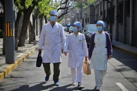 【抗疫在基层】北京东城：疫情期间患者有困难，家庭医生上门来解决 - 知乎