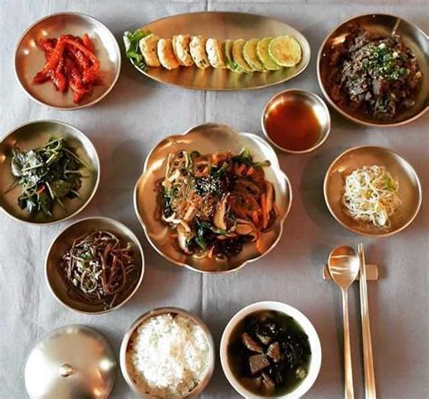普通韩国家庭平时三餐吃些什么？ - 知乎