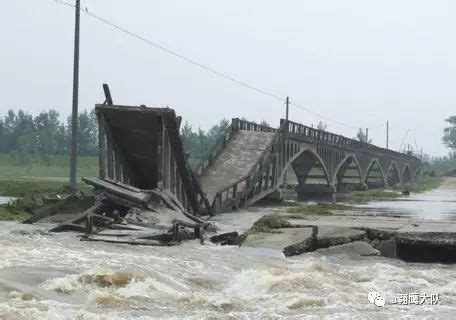 保定一大桥遭洪水冲垮，只剩断壁残垣_凤凰网视频_凤凰网