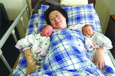 四川省最小胎龄超早产儿出院 出生时仅22周6天_四川在线