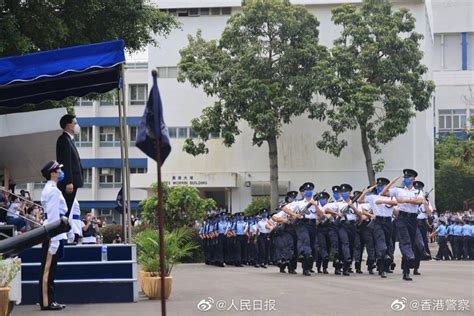香港警察学院结业首次中式步操护旗！网友：这就是中国的青年！ | 北晚新视觉