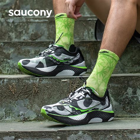 Saucony索康尼2023新款成都熊猫款EndorphinPro啡鹏3马拉松跑步鞋_虎窝淘