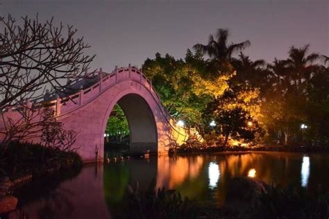 深圳罗湖夜景延时_1920X1080_高清视频素材下载(编号:8785590)_实拍视频_光厂(VJ师网) www.vjshi.com