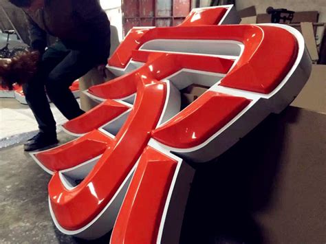 上海大型吸塑托盘生产厂家 吸塑包装盒 泡壳 塑料内托供应商-上海雄英实业有限公司