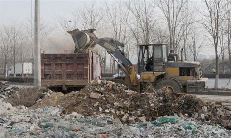开建筑废料的加工厂要多少钱？建筑废料制砂石的生产线如何投资？--河南红星矿山机器有限公司