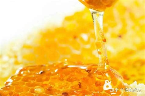 蜂蜜起泡了还能吃吗？蜂蜜里有小气泡是不是代表活性强？