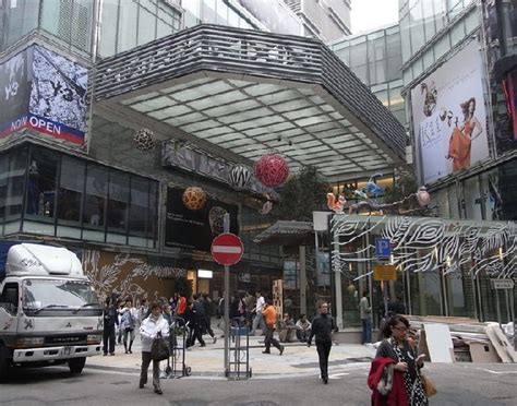 全球首座艺术购物中心 K11香港隆重开幕_房产资讯-北京房天下