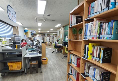网民吵翻！韩国女性图书馆被政府要求向男性开放 系27年来首次_凯迪网资讯