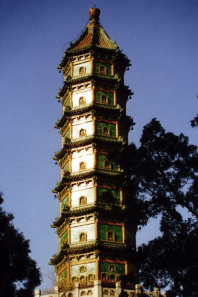 颐和园多宝琉璃塔-名塔-图片
