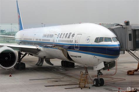 南航 东航波音777-300ER等飞机起降！
