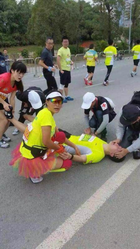 南京马拉松选手终点前心跳骤停 经心脏复苏奇迹生还|马拉松|猝死_凤凰体育