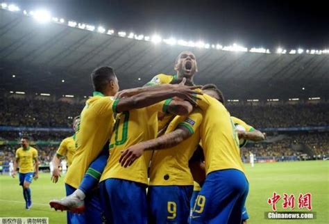 巴西队3：1击败秘鲁队 时隔12年再夺美洲杯冠军