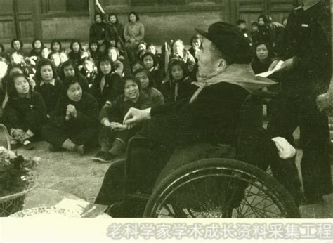 坐推车参加开国大典，他是延安第一位红色科学家-清华校友总会