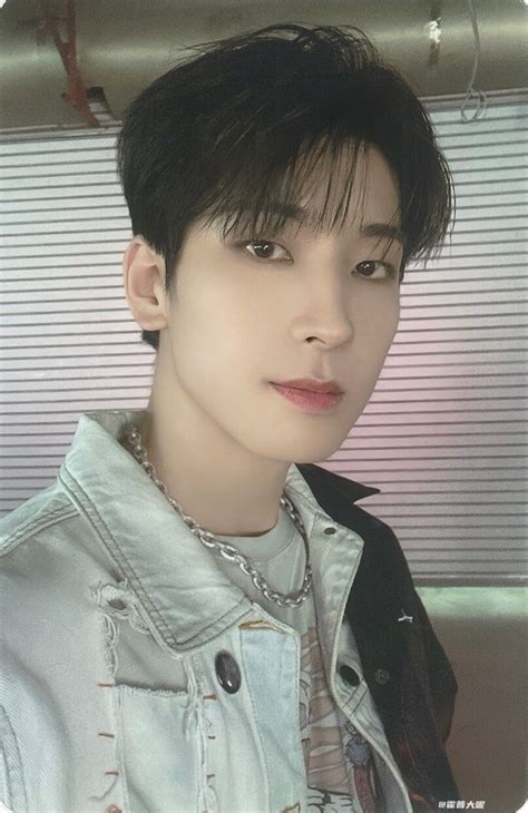 全圆佑seventeen图片