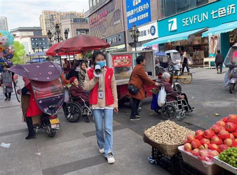 仁寿县怀仁街道：网格员整治流动摊贩 让城市更整洁有序 - 四川科技网