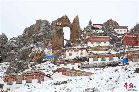 西藏阿里：牧区合作社迎“丰收” 民众喜领分红 - 看点 - 华声在线