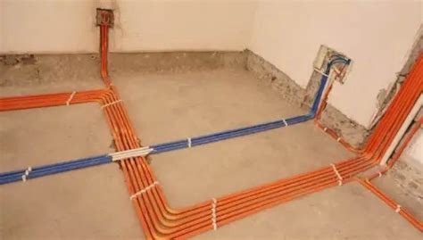 家中网线如何布置才能保证每一个房间都有网线插口呢