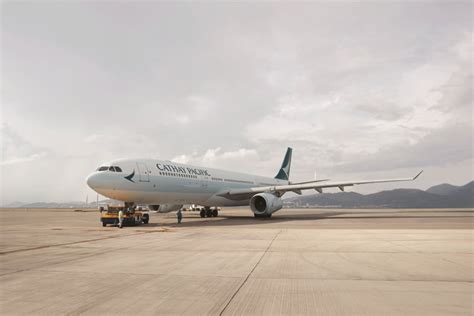 国泰航空首架A350-1000完成首次引擎运行 - 新闻发布 - Chiphell - 分享与交流用户体验