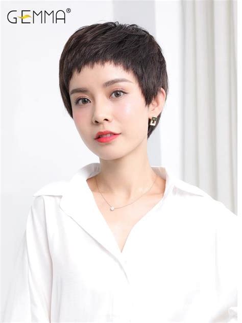短发狗啃刘海图片