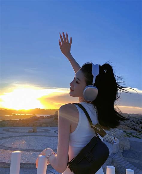 星座头像温柔女生高冷