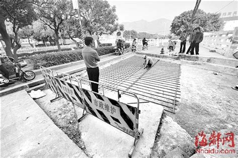 南京高架桥下路面开裂下沉 -路桥市政新闻-筑龙路桥市政论坛
