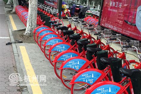 杭州公共自行车董事长陶雪军：共享单车来袭 公共自行车如何突围？-中国网