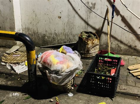 村庄要拆迁，建筑垃圾堆满街——中国菏泽网
