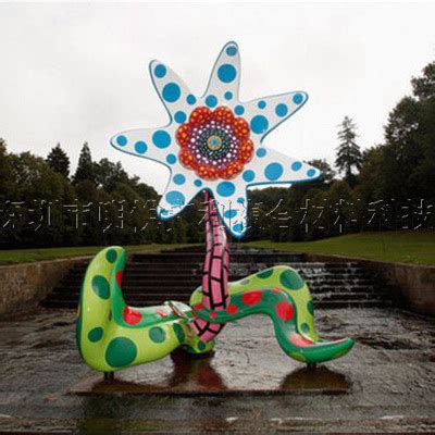日本漫画作品 玻璃钢卡通花朵造型 景观园林园艺创意艺术雕塑 ...