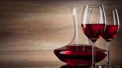酒知识：古代筛酒的意思是什么，不同酿酒时期代表的含义不同_红酒网
