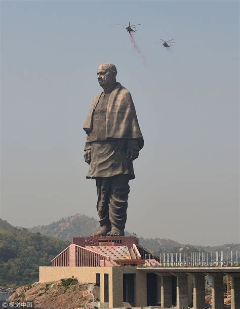 182米高！印度"世界最高雕塑"揭幕 是自由女神像两倍大