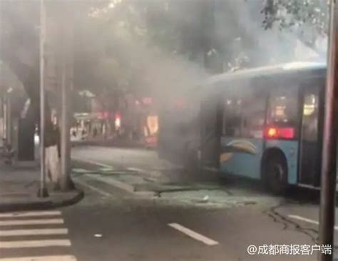 四川乐山2路公交车致15伤爆炸案一审宣判，被告人被判死缓