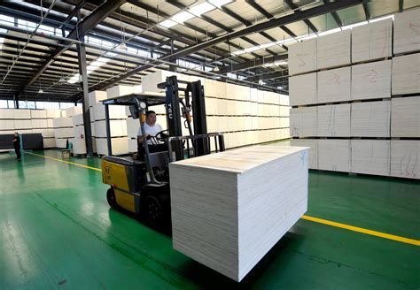 河北文安滩里板材业以提升附加值、引进新业态进行转型升级