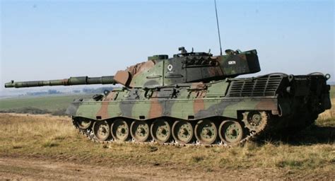 Paraguai recebe oferta de 20 Leopard 1A5 por € 12,8 milhões - Forças ...