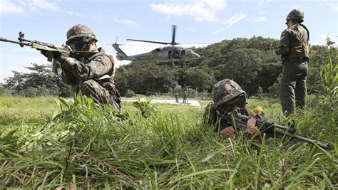韩美出动战机 继续“自由护盾”联合军演_凤凰网视频_凤凰网