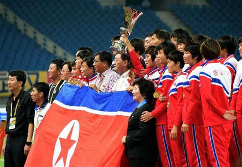 朝鲜女子足球队在2017年东亚杯足球锦标赛夺冠载誉而归