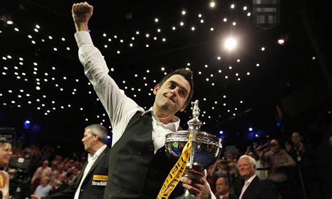 五届冠军得主奥沙利文再进英锦赛决赛 将与世界第一塞尔比争王|界面新闻 · 体育